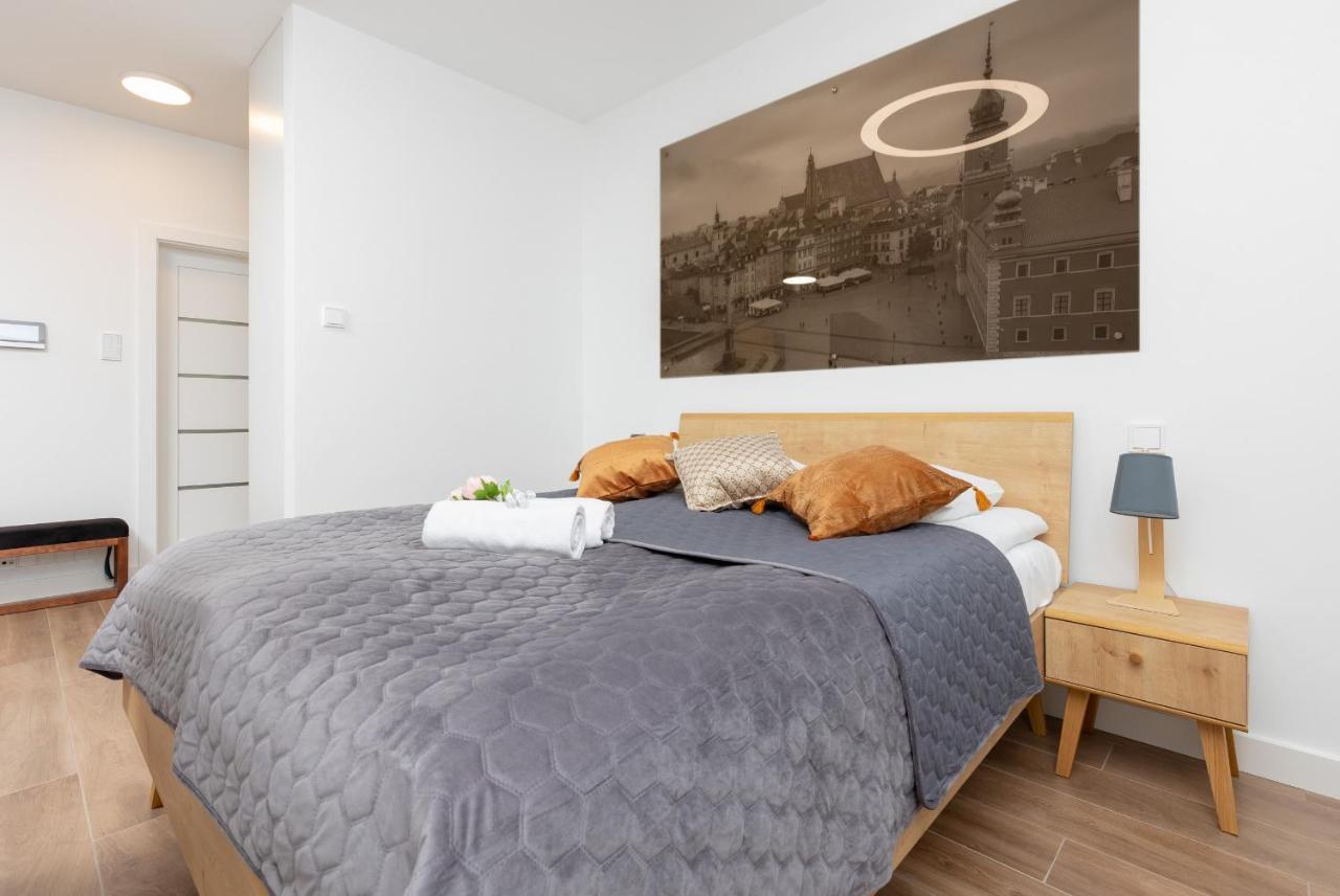 Srodmiescie Warsaw Muranow Apartments With Parking By Noclegi Renters Ngoại thất bức ảnh