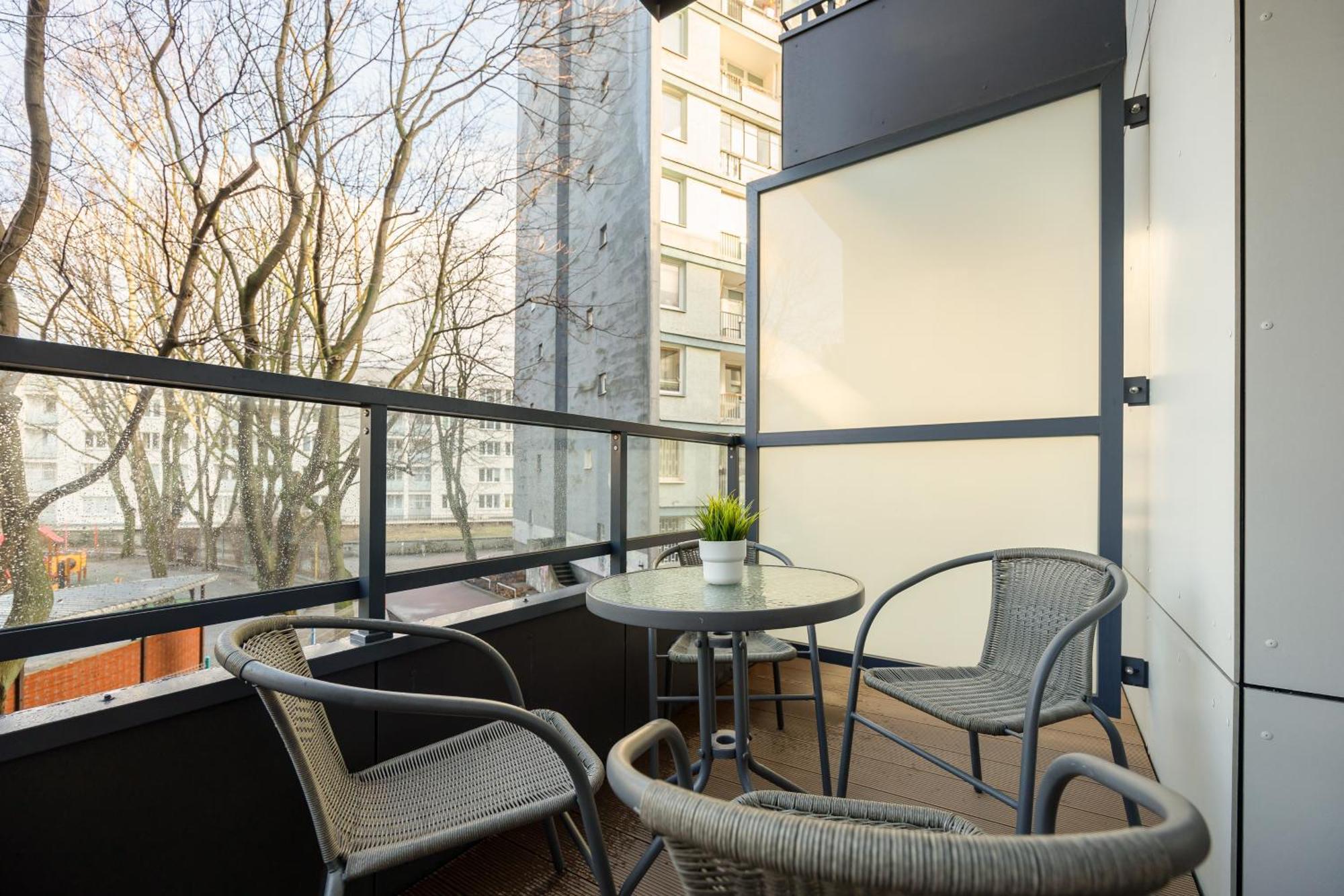 Srodmiescie Warsaw Muranow Apartments With Parking By Noclegi Renters Ngoại thất bức ảnh